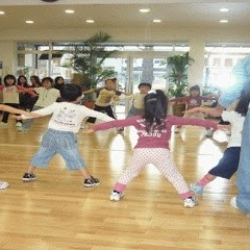 ダンススクールS.