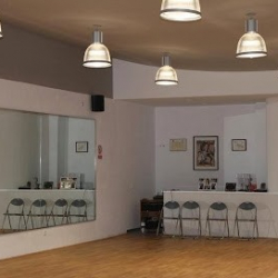 Escuela de baile Hermanos Agramunt