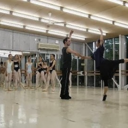 ガリビヤンバレエアカデミー