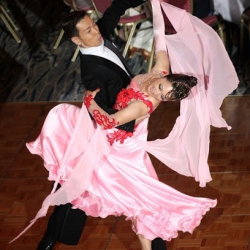 コシカワダンススクール