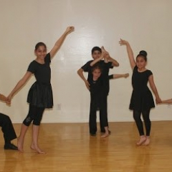Krounk Dance Studio