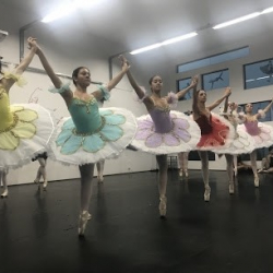 Luana Norce Dance School