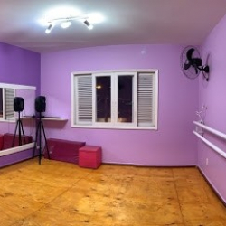 Mahira Hasan Dances for Women