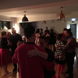 ORA de Tango Baia Mare - cursuri si seri dansante