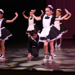 Show Stoppers Studio LLC