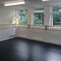 SOPHIE DEE SCHOOL OF DANCE