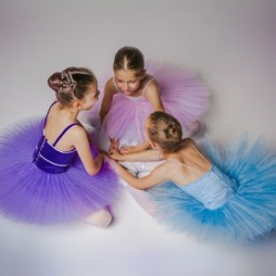 Sunshine Baby & Kids, Tanzen, Musik & Bewegen für Kleinkinder