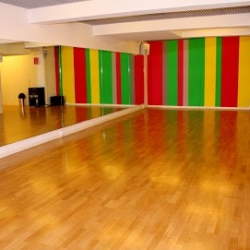 Tanzraum 9, ADTV dance school