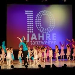 Dance worlds Elvira Klein