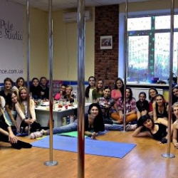 Tim Pole Dance Studio — Фитнес-Студия Танца на Пилоне Для Взрослых и Детей