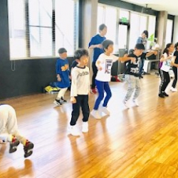 ＴＯＮＮＤＡＮＣＥＳＣＨＯＯＬ藤岡校