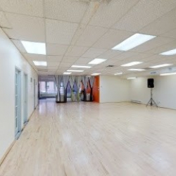 Universal Dance Studio
