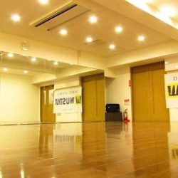 ダンススタジオW.U.STAR 宮原校