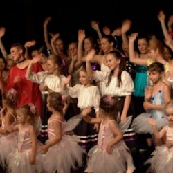 DANCE CENTER Jane Gardner - YORK STUDIOS