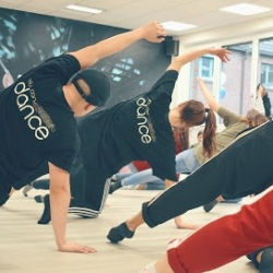 YOU CAN DANCE Tanzstudio