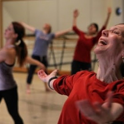 Zenon Dance Co & School Inc