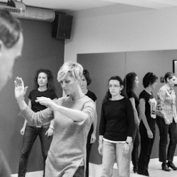 Escuela de Baile Carmen Garmendia y Maria Govillard