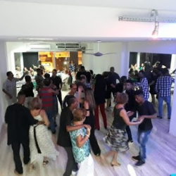 Academia Ziriguidum de dança de salão