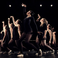 ADANUBI - ASSOCIACIÓ DE DANSA RUBÍ