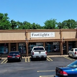 Футлайтс Данс Стор