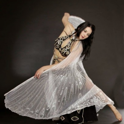 ANNUSHKA - ZUMBA - BAUCHTANZ - KINDERTANZEN.