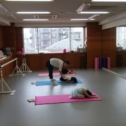 バレエスタジオ ピアチェーレ Ballet Studio Piacere