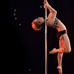 Be Pole & Yoga