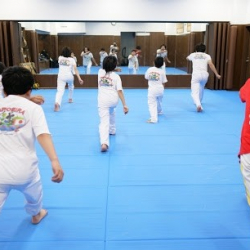 カポエイラ教室 / Lagoa do Abaeté 大阪・弁天町（カポエラ）